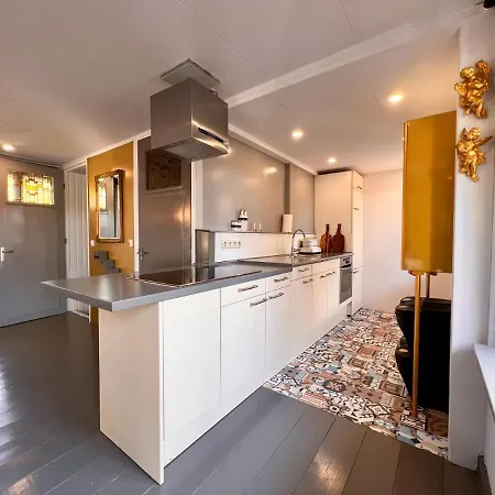 Logeren Aan De Uiterwaarden Apartamento *