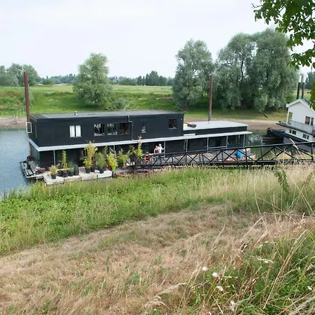 Logeren Aan De Uiterwaarden Apartamento *